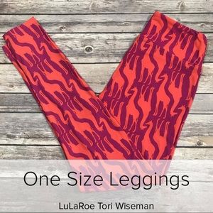 LuLaRoe OS Giraffe Leggings